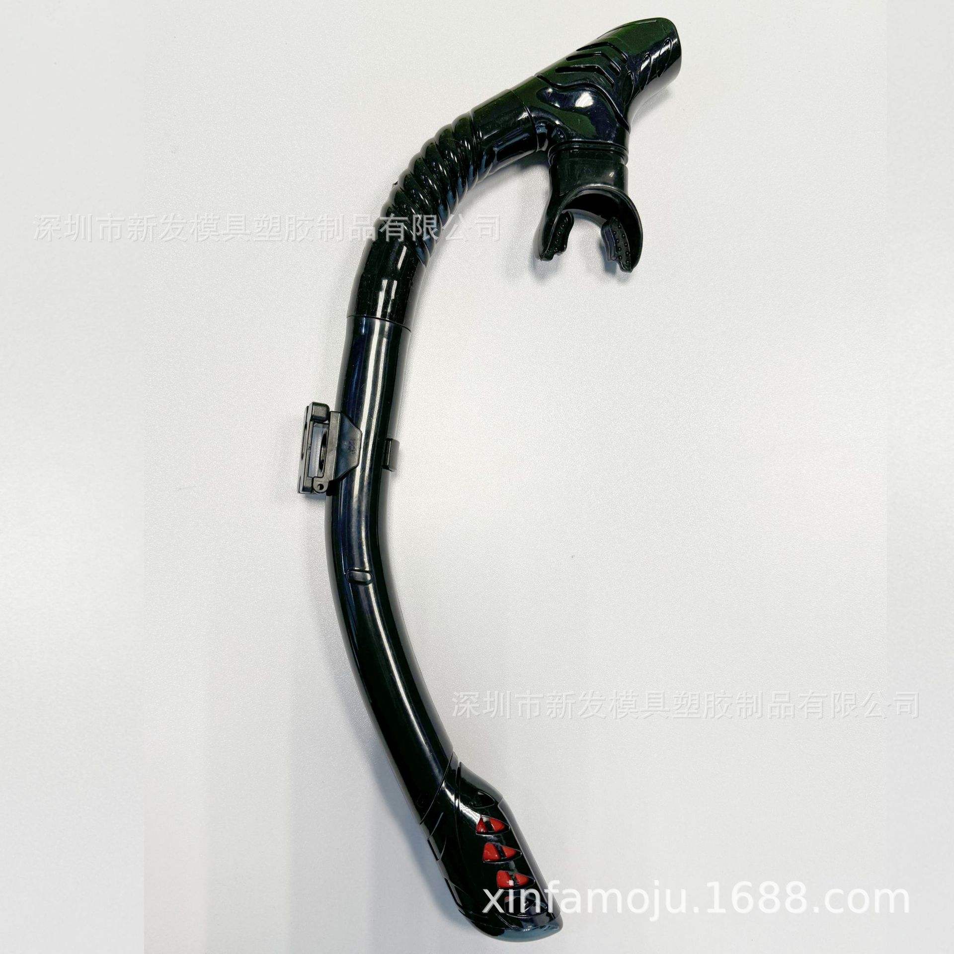 สีดำล้วน