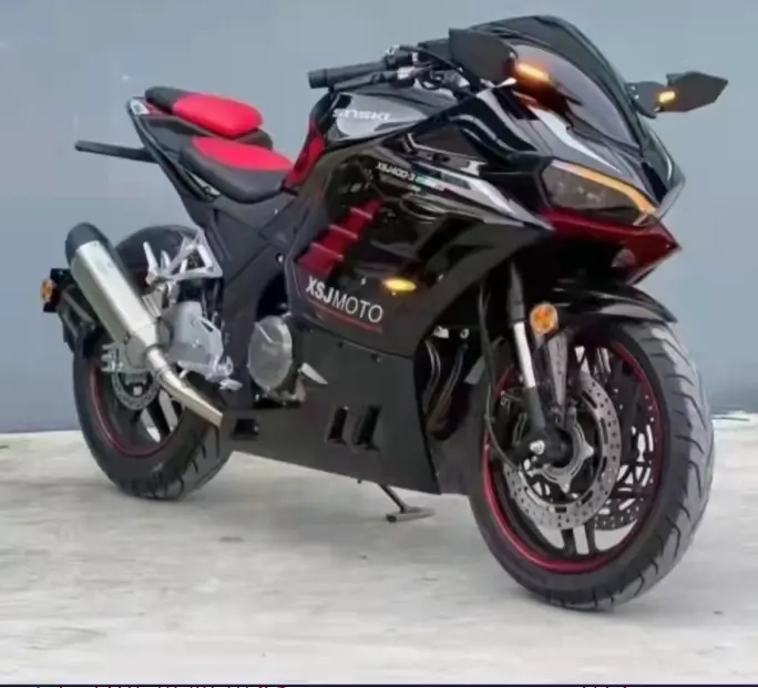 Недорогой высокоскоростной мотоцикл на бензине 250 куб. См