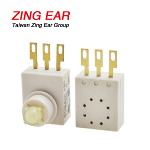 Zing Ear PBC 5A 14VDC 3 Pin Square <strong>Push</strong> <strong>Button</strong> <strong>Switch</strong> - Product Image 2
