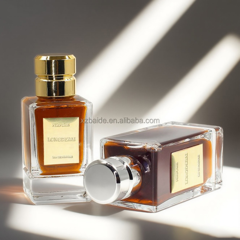 Bouteille en verre transparent