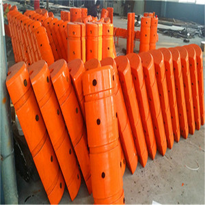 Tubería de dragado de plástico y agua de dos piezas segura y no tóxica Ingeniería Suministros marinos Boya de barrera flotante - Product Image 1