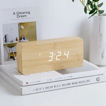 Alarme de Table de bureau LED, horloge numérique en bois avec affichage de la température en vert bleu blanc rouge