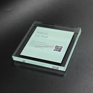 Formato personalizzato Logo quadrato chiaro codice QR stand trasparente acrilico blocco codice a barre