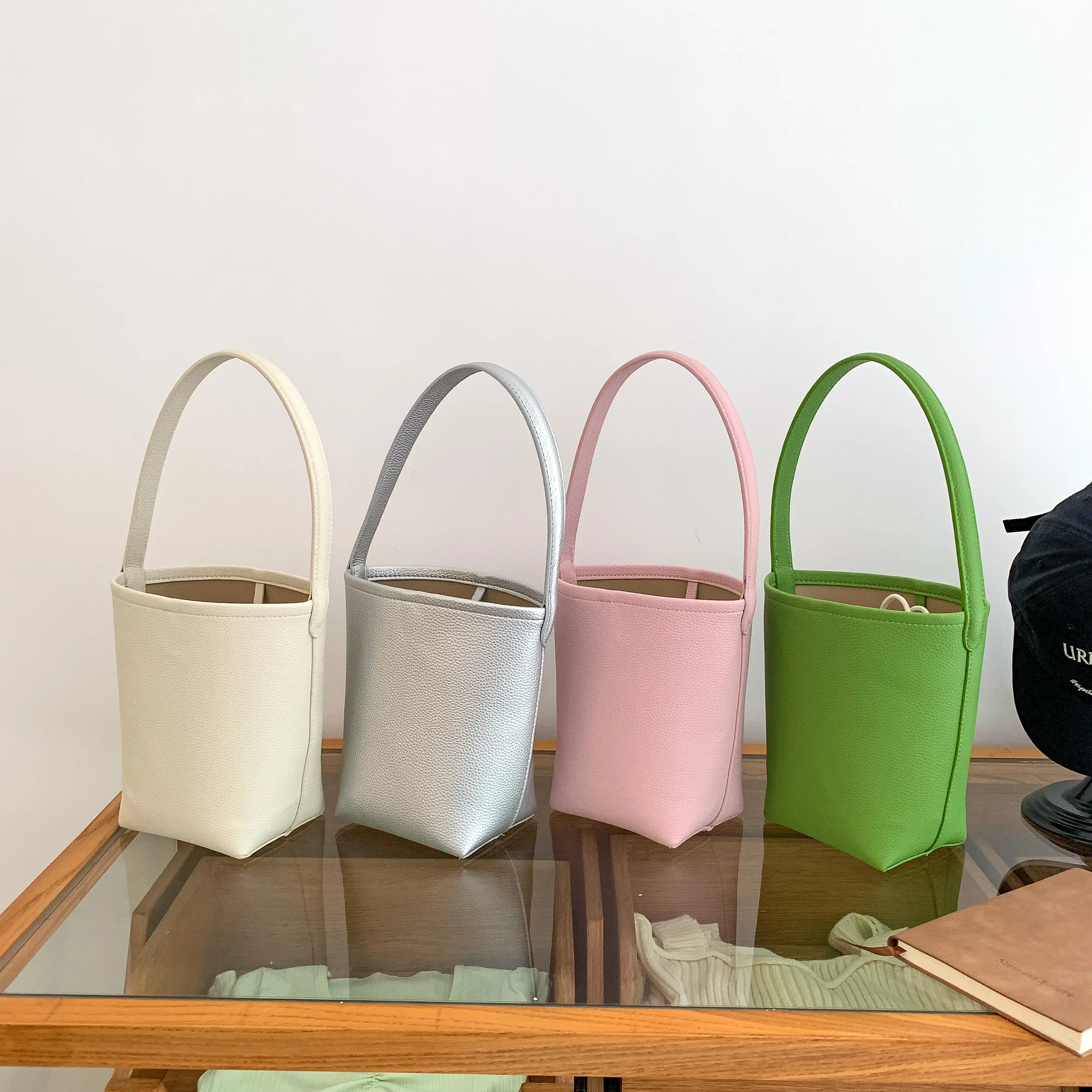 wholesale design Pu leather fashion Personality Solid Color Simple Bucket Bag Red Shoulder hobo Handbag bag for women