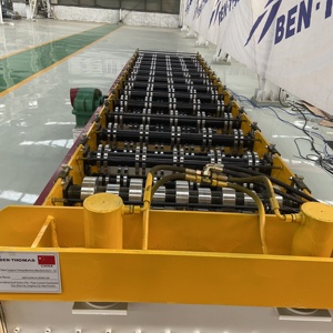 Высококачественная машина для намотки боковой панели для морских контейнеров, специальный формовочный раствор для строительных стальных конструкций - Product Image 1