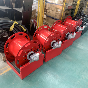 Khung cuộn ống 1.5 inch công nghiệp cho xe tải nhiên liệu Hỗ trợ ống 30 mét với độ tin cậy chắc chắn - Product Image 1