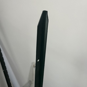 เสารั้วทำจากโลหะรูปทรงตัวทีสำหรับรั้วสนาม - Product Image 3