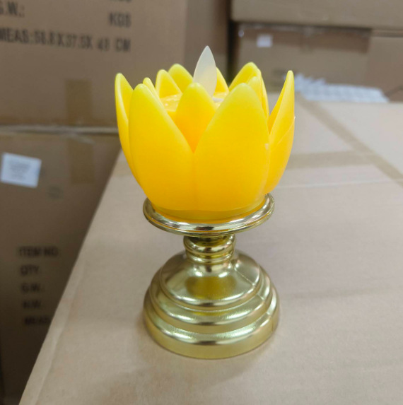 สีเหลือง