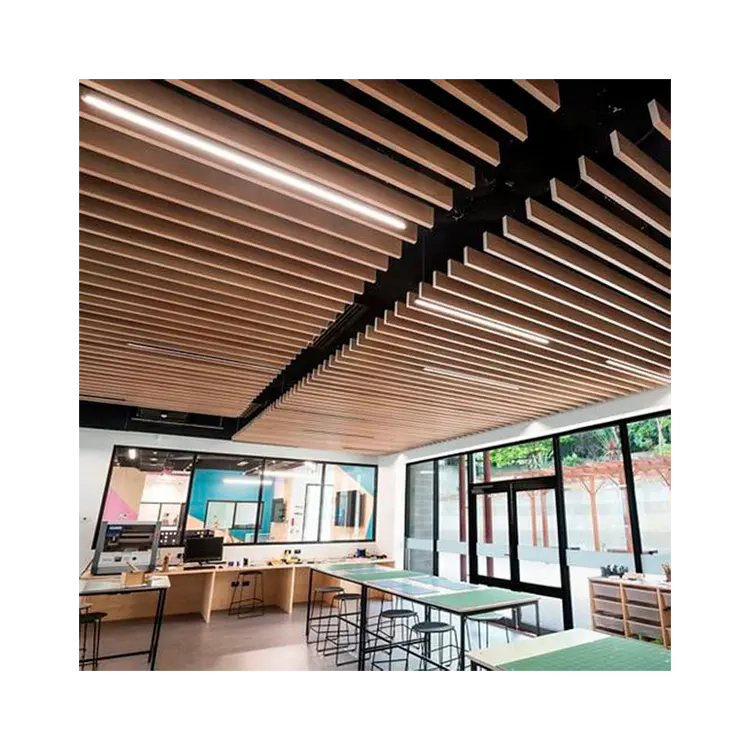 Aluminium Plafond Strip Aluminium Metal Houten Strip Baffle Plafond Voor Hal