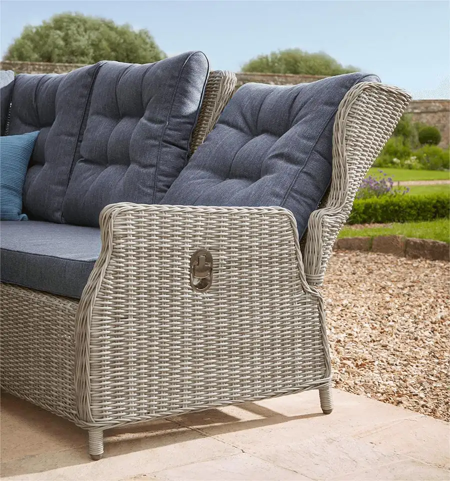 Phổ biến 4 pcs Patio wicker sofa mây có thể điều chỉnh tựa lưng ngoài trời nội thất sân vườn Set hiện đại vườn bộ
