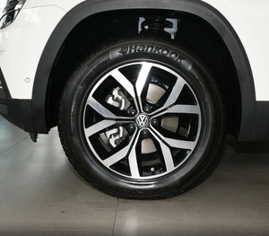 Teramont 2024 VW Teramont 2.0L รถยนต์มือสองรถเบนซิน SUV แบบใหม่มีในสต็อกสำหรับ Volkswagen teramont x 2024ประเทศจีน - Product Image 6