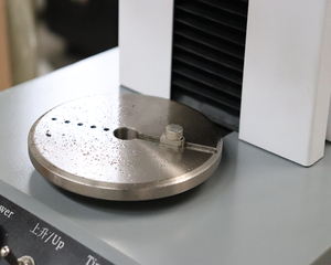 Macchina di prova di torsione a molla da laboratorio per controllo computerizzato da 10nm - Product Image 3