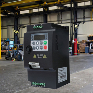 SUSWE שלושה שלב 380V פלט תדר (VFDs) עם כוח החל 0.75kW כדי 5.5kW