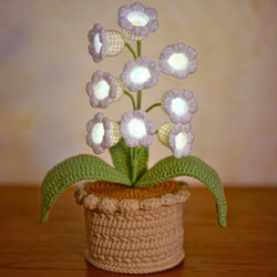 Plante en pot de muguet blanc à 9 têtes avec lumière