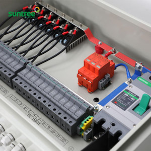 カスタマイズされた屋外1000VDC PV金属制御キャビネットコンバイナーボックス8ストリング1アウト - Product Image 4