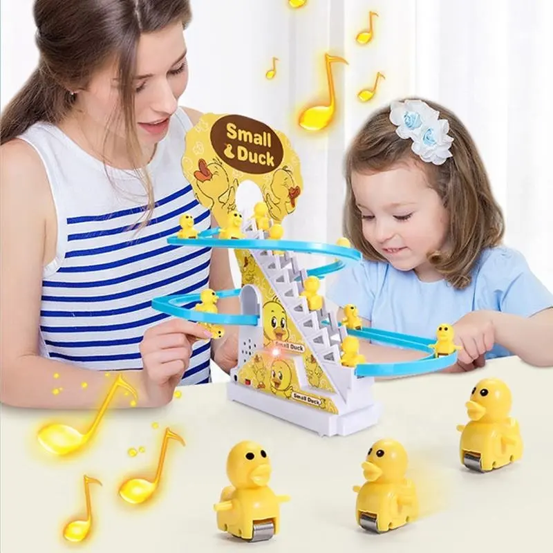 아기 게임 전기 자동 슬라이딩 철도 트랙 롤러 코스터 슬롯 3 작은 노란색 작은 오리 등반 계단 장난감