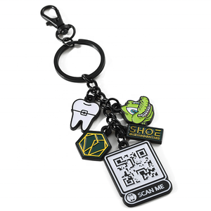 โรงงานทําราคาถูก OEM Charm จี้พวงกุญแจเคลือบฟันอ่อนโลหะที่กําหนดเองพวงกุญแจส่วนบุคคลทันตแพทย์ QR รหัสพวงกุญแจ - Product Image 4