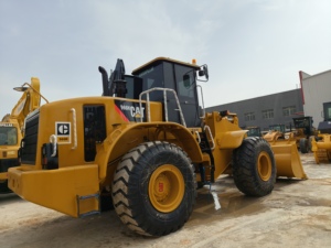 CAT 966H многофункциональный погрузчик номинальная нагрузка 6 тонн мощность двигателя 195 кВт уникальные особенности