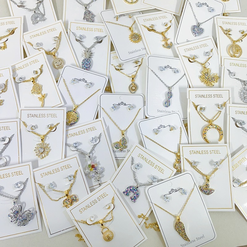 Stainless steel - earrings + necklace set