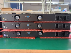 Servidor de puerta de enlace comercial 6 LAN i7 Quad Core 3630QM Servidor de red de seguridad 6X NIC 1G 2 SFP + 10G SFP Servidor en rack
