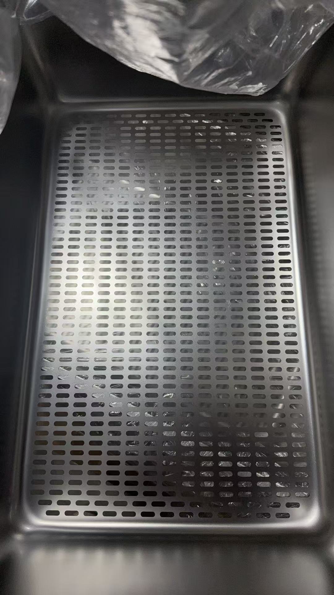 Silver sieve 60*40*10cm