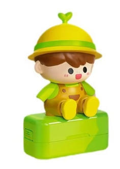 Green hat little boy
