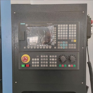 Pequeña fresadora de metal CNC XK7126 de 3 ejes Nueva condición Tipo vertical con cono de husillo BT40 - Product Image 5