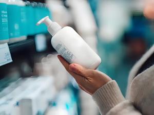 HUAジメチロルジメチルヒダントインCAS 6440-58-0 DMDMヒダントイン液体防腐剤毎日の化学物質 - Product Image 6