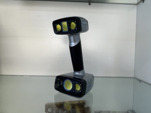 เครื่องสแกน3D เลเซอร์สำหรับวิศวกรรมย้อนกลับ EinScan HX เทคโนโลยีใหม่สำหรับการประยุกต์ใช้ชิ้นส่วนยานยนต์ - Product Image 2