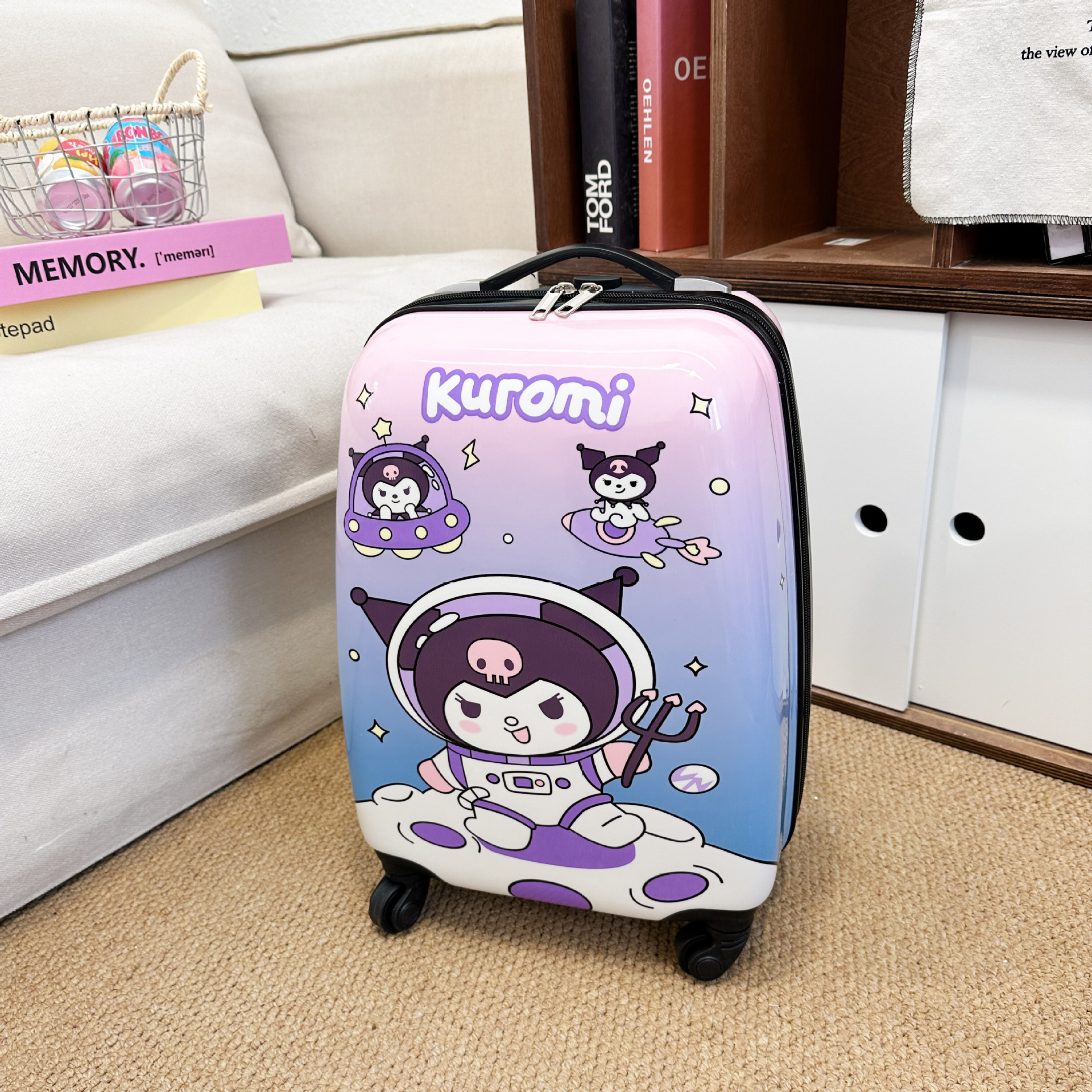 18 inch square space kulomi