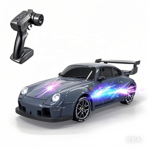 1:24 ölçekli RC Mini araba yarışı Drift modeli tam ölçekli bağlantı işık seti 2.4G 20km/saat Max hız kapalı hobi Mini uzaktan kumanda - Product Image 1