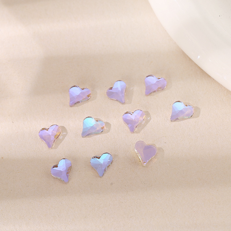 8. Heart-shaped design, 6*7mm