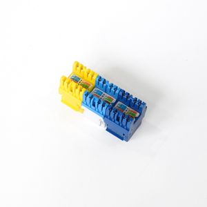 Cat5e/Cat6网络模块RJ45 UTP梯形插孔无屏蔽FTTH CAT6A光学RJ45梯形插孔光纤网络模块 - Product Image 1