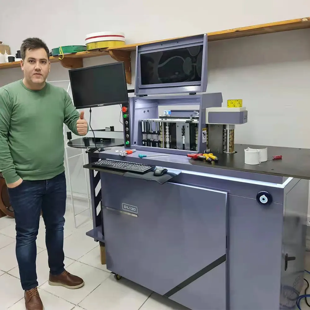 Letras 3D automáticas fazendo alumínio Channelume Máquina De Dobra Tps Canal Carta Máquina De Dobra DL130