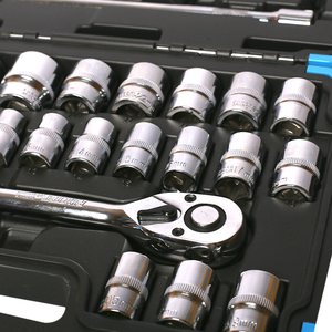 FIXTEC 32pcs 1/2 ”电动扳手CRV扭矩套筒扳手工具组专业箱式手动工具 - Product Image 3