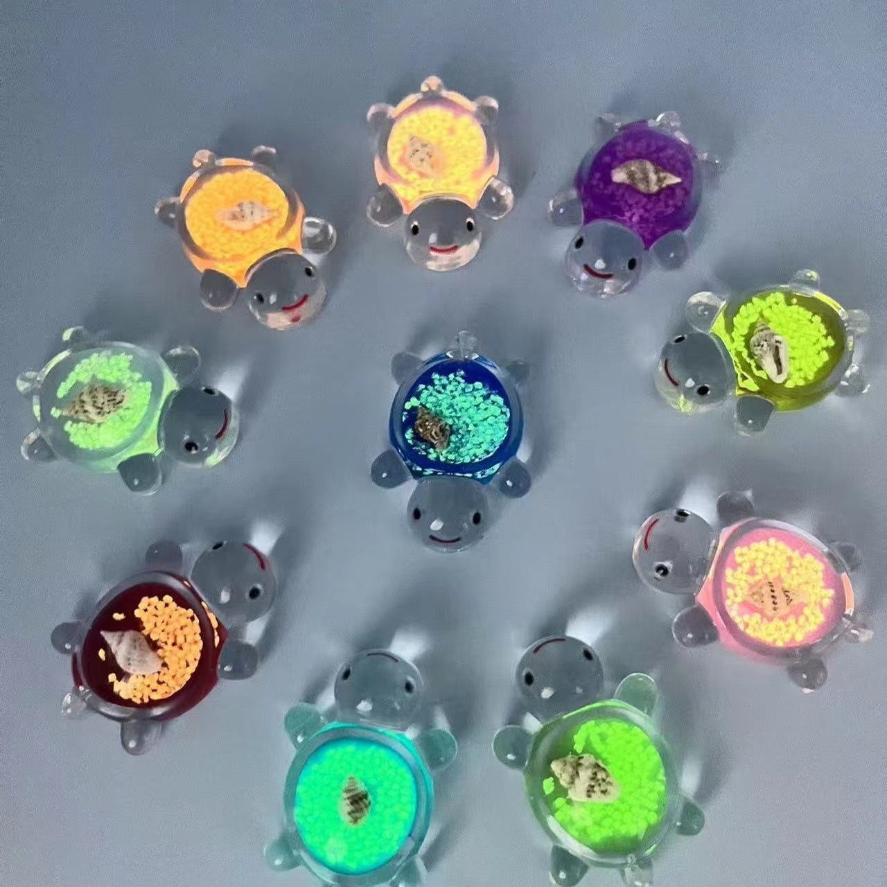 Luminous turtle with conch 4.8cm