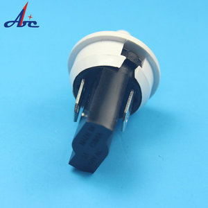 Vendita calda piccolo interruttore a pulsante elettrico da 10mm funzione On-On-Off interruttore in plastica 12V Max. Voltaggio 10A Max. Corrente - Product Image 3