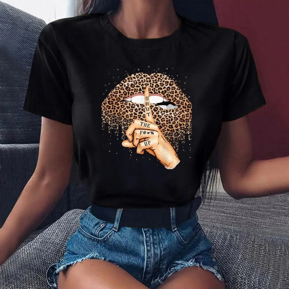 कस्टम प्रिंट फैशन टी महिलाओं के लिए ग्राफिक शर्ट देवियों आरामदायक टी शर्ट टीशर्ट में सबसे ऊपर
