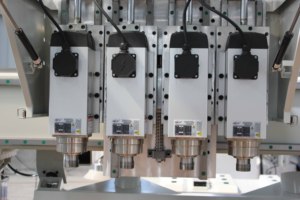 Heavy Duty Four Process ATC Four Head CNC Router Machine para madera 3D Cnc Router Máquina de carpintería - Product Image 2