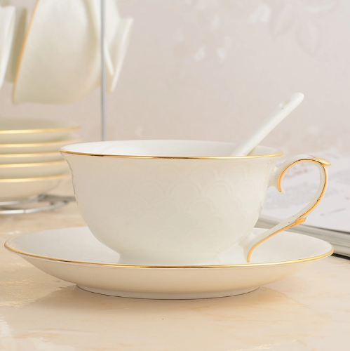 Gold-painted fish pattern 1 cup and 1 saucer