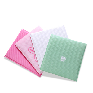 Custom D2w Biodegradable Poly Shipping Packaging Padded Envelope 4x6 4x8 6x9 6x10 Metallic Holographic Bubble Mailer - Product Image 2
