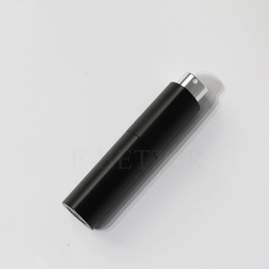 ขวดสเปรย์ฉีดน้ำพลาสติกขนาดเล็ก10มล. ทรงสามเหลี่ยมออกแบบได้ตามที่ต้องการหรูหรา - Product Image 1