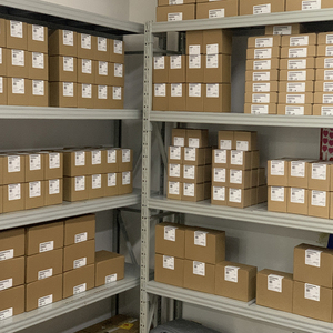 Controlador PLC Unidad de fuente de alimentación 2. Unidad de fuente de alimentación Nuevo stock original en stock Controlador de programación Plc