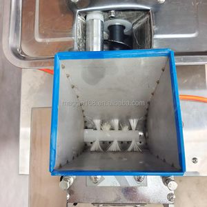 ステンレス鋼自動サモサ機餃子メーカーパイ機自動ビッグエンパナーダ充填機 - Product Image 5