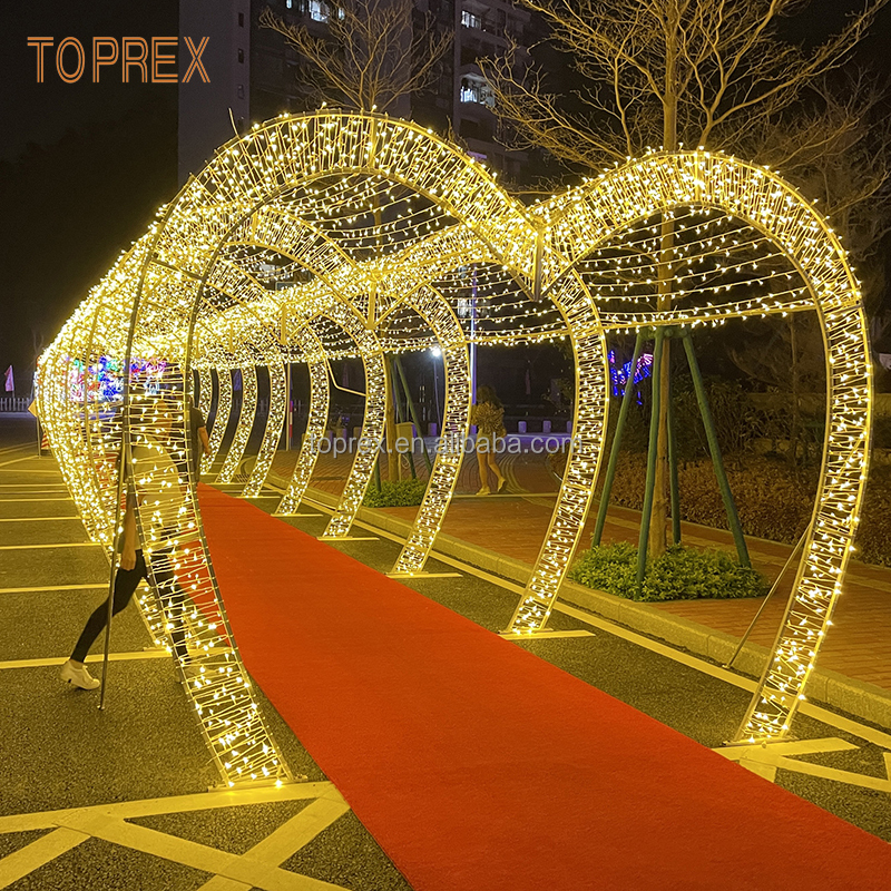 Yellow Heart-shaped arch