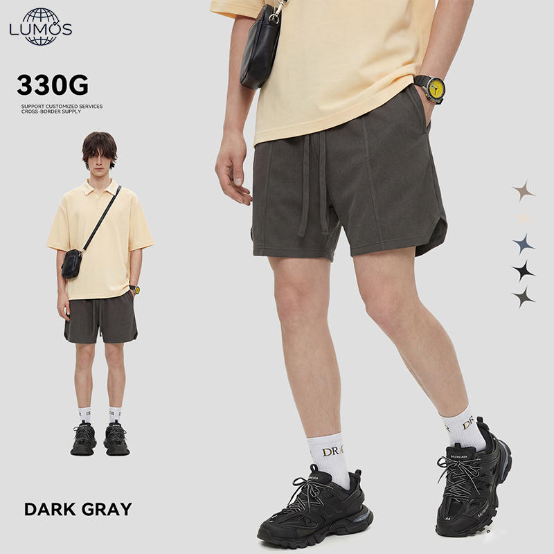 Gris oscuro