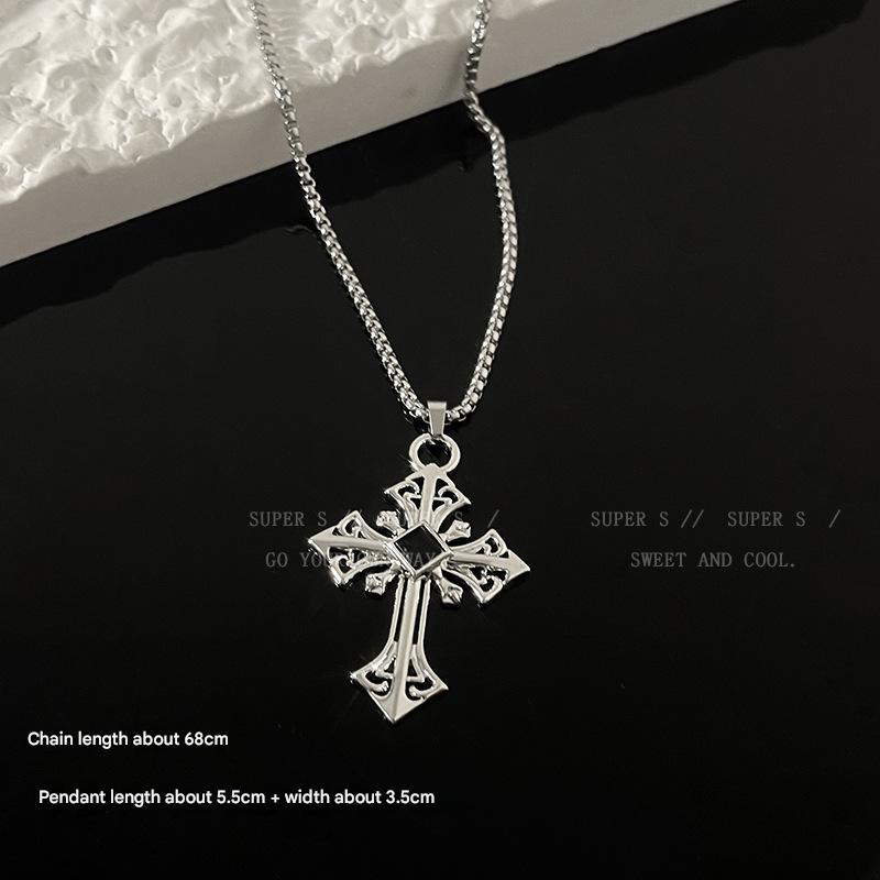 Collier Croix Vintage-Acier Titane