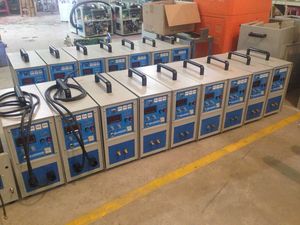 <span class=keywords><strong>15KW</strong></span> yüksek frekans indüksiyon ısıtma makinesi lehimleme endüksiyon ısıtıcı