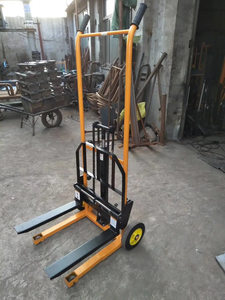 Carretilla elevadora pequeña portátil para un manejo eficiente de la carga Descarga de carga Restaurantes Maquinaria Tiendas de reparación Tiendas de impresión Venta al por menor