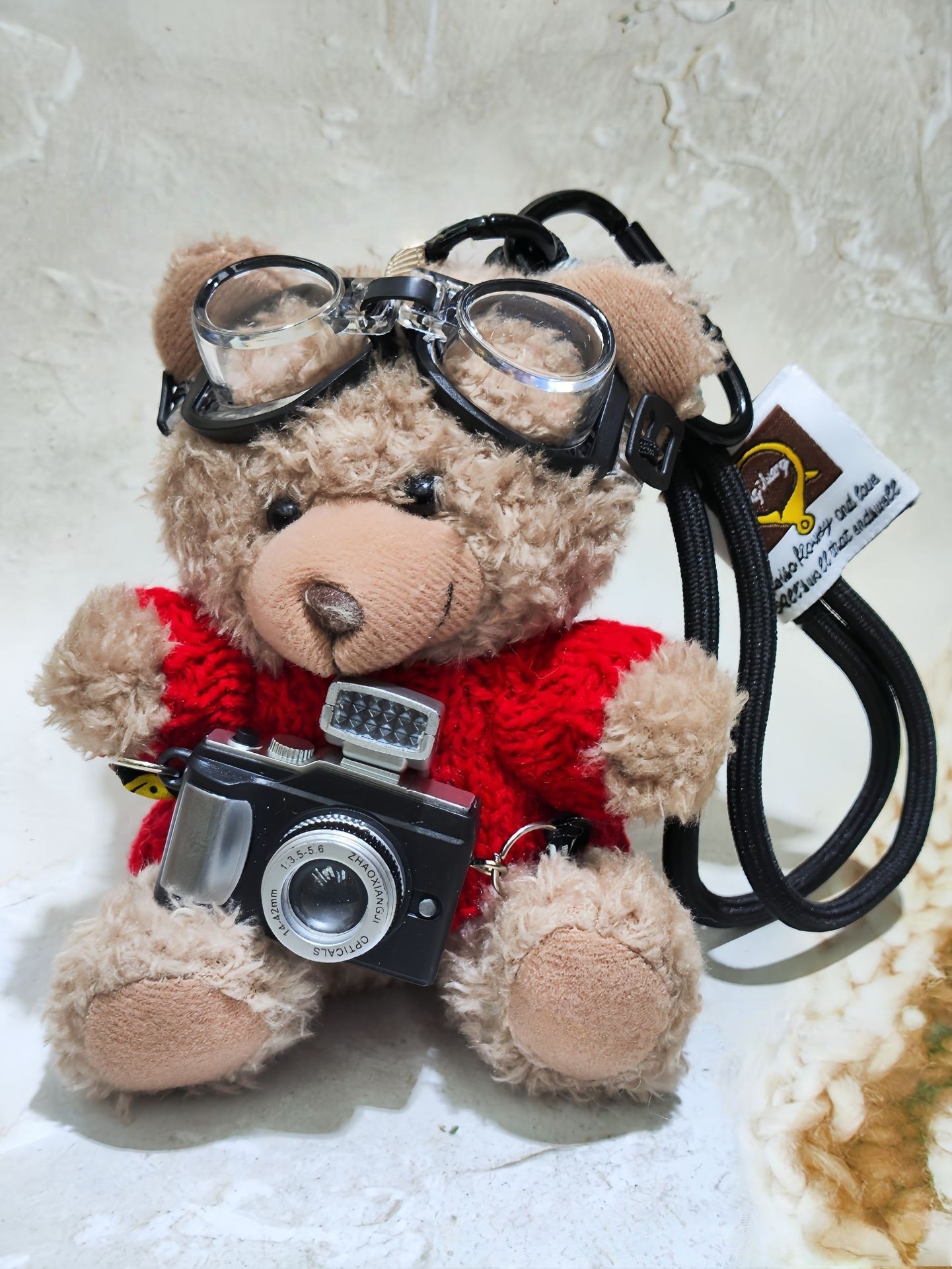 Gafas de amor rojas y blancas - Oso pardo - Cordón negro